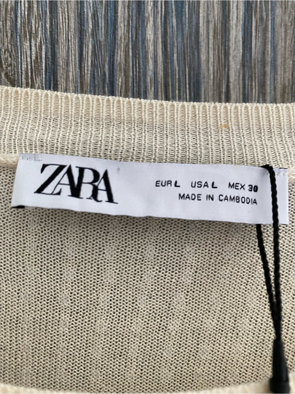 NWT Zara Cream Rhinestone Crew Neck Sweater Sz L - Picture 3 of 4